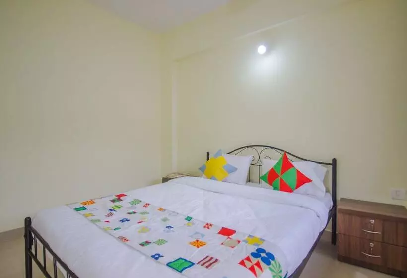 Oyo Home 18720 Alluring 3bhk