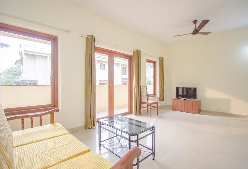 Oyo Home 18720 Alluring 3bhk