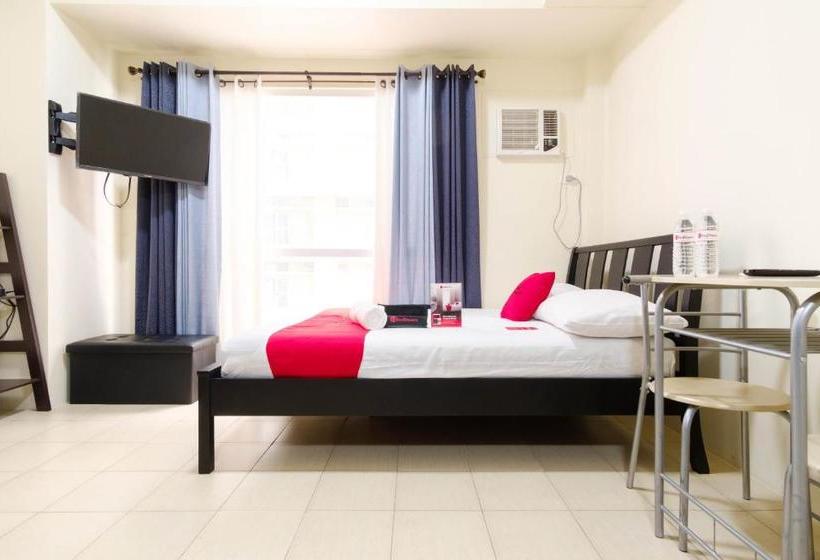 Hotel Reddoorz Plus @ Pioneer Woodlands Mandaluyong