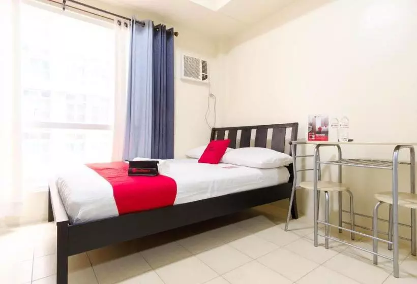Hotelli Reddoorz Plus @ Pioneer Woodlands Mandaluyong
