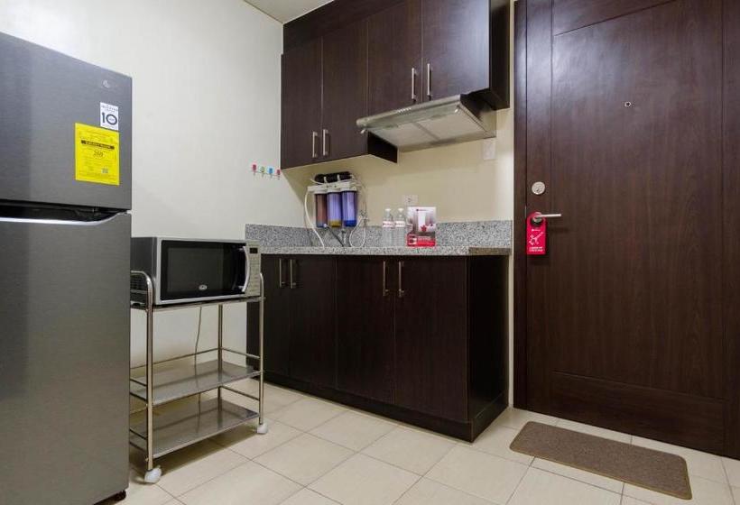 Hotel Reddoorz Plus @ Pioneer Woodlands Mandaluyong