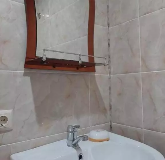 پانسیون Sunrise   Guest House