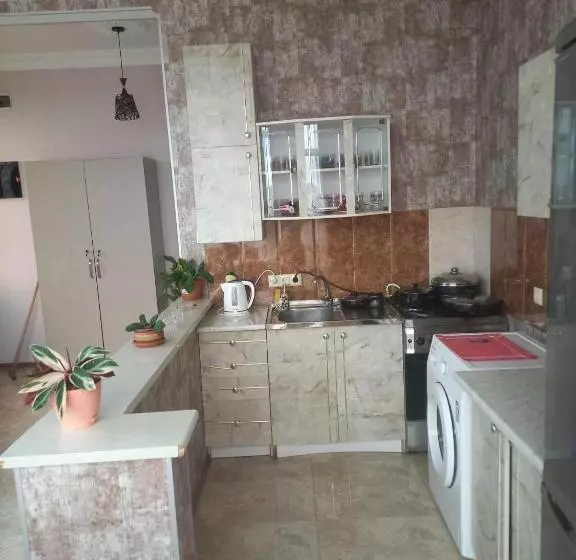 پانسیون Sunrise   Guest House