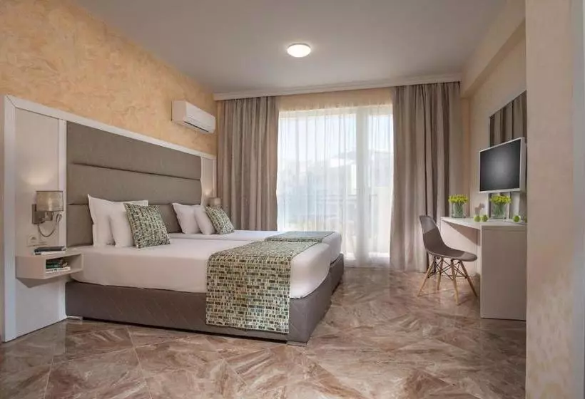 Marina White Sands Beach Hotel All Inclusive