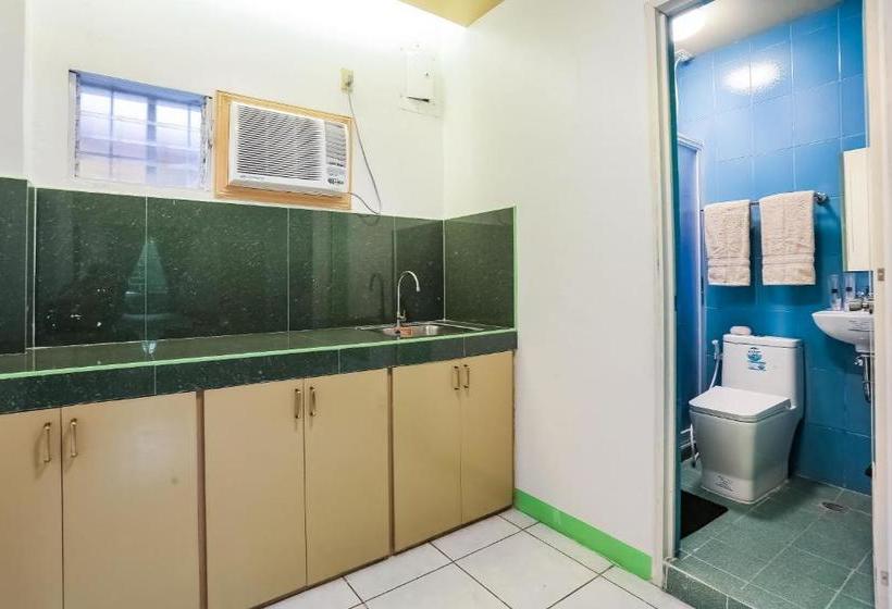 Hotel Oyo 250 A&b Complex