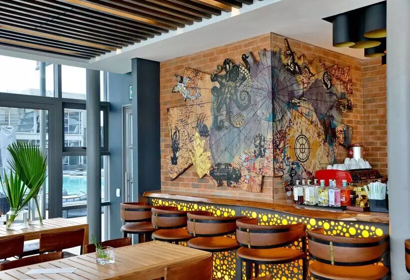 ホテル The Leonardo