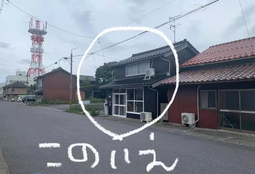 پانسیون Little Bird Inn 旧minato Guesthouse