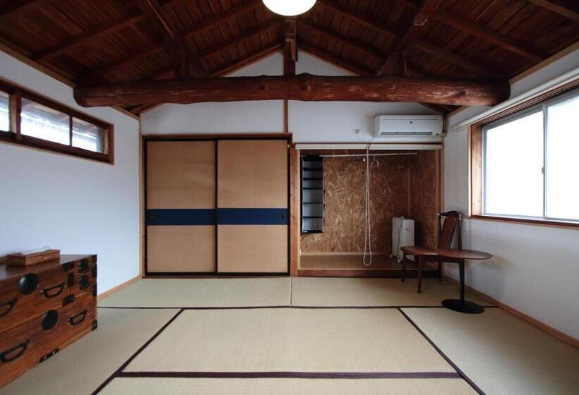 פנסיון Little Bird Inn 旧minato Guesthouse