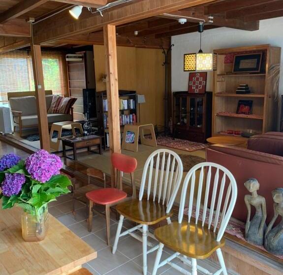 פנסיון Little Bird Inn 旧minato Guesthouse