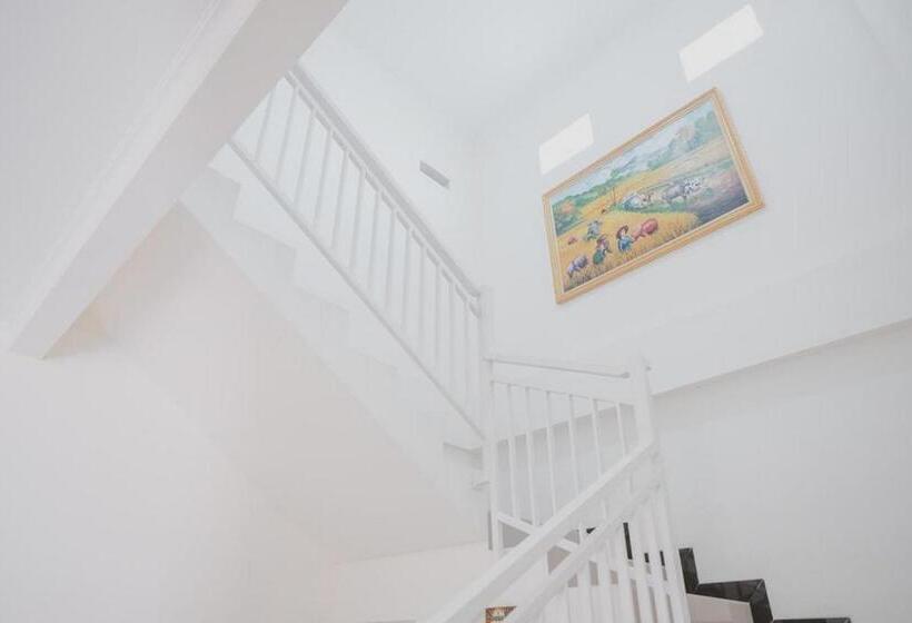 Пансион Reddoorz Syariah Near Pahoman Stadium Lampung