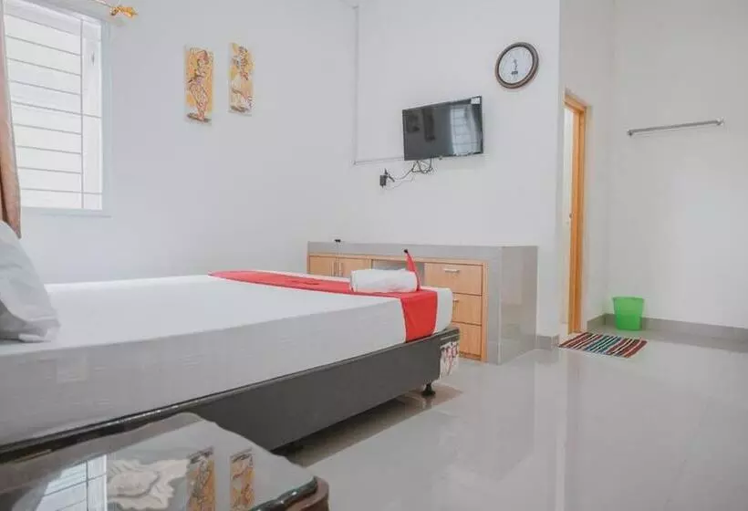 Majatalo Reddoorz Syariah Near Pahoman Stadium Lampung