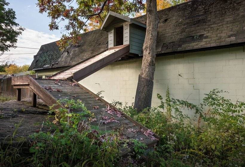 הוסטל The Old Catskill Game Farm Inn