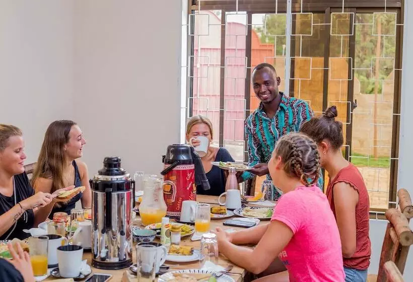 هتل Kilimanjaro Summit Lodge