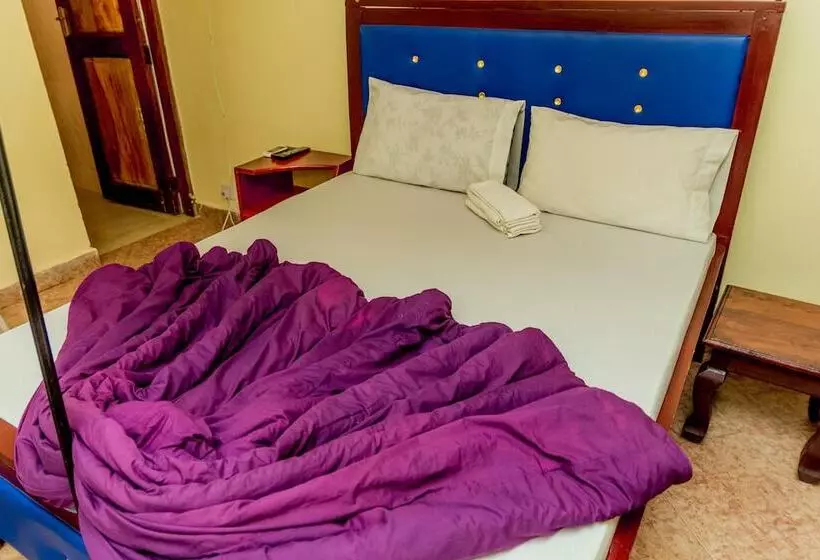 هتل Kilimanjaro Summit Lodge