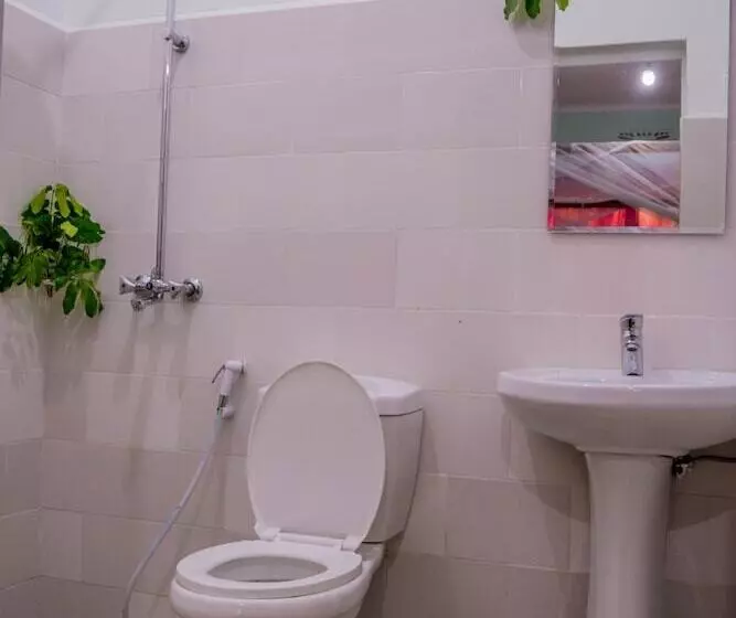 هتل Kilimanjaro Summit Lodge