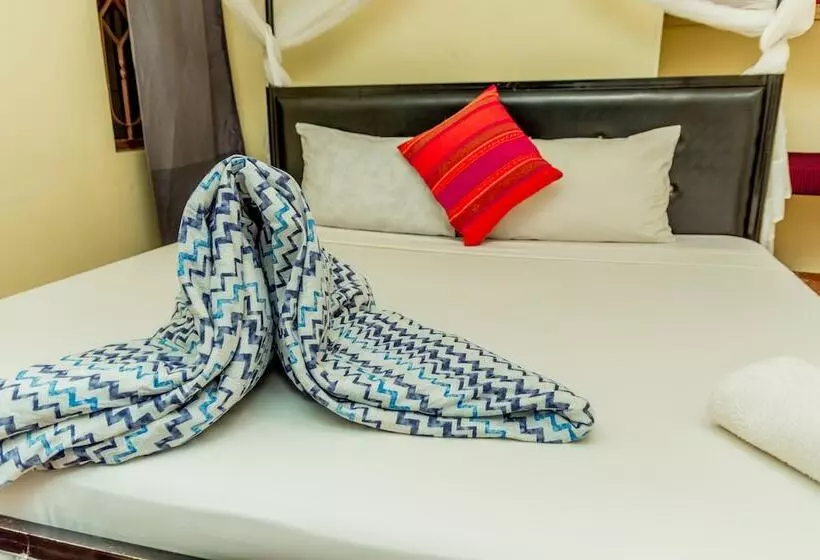 هتل Kilimanjaro Summit Lodge