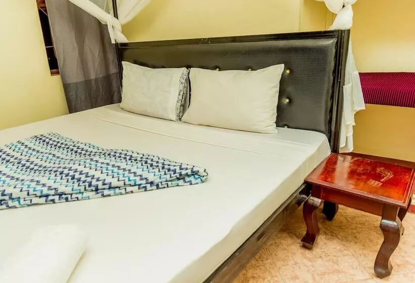 هتل Kilimanjaro Summit Lodge