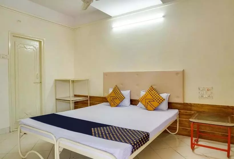 هتل Spot On 48335  Kuber Lodge