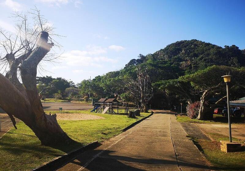 Port Edward Holiday Resort