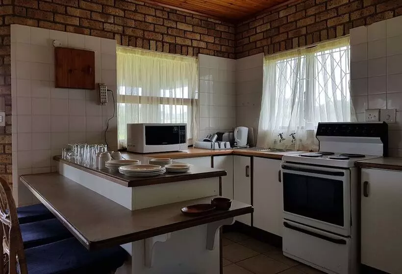 Port Edward Holiday Resort