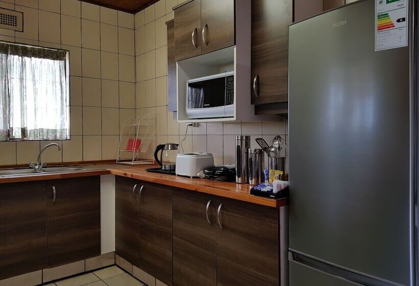 Port Edward Holiday Resort