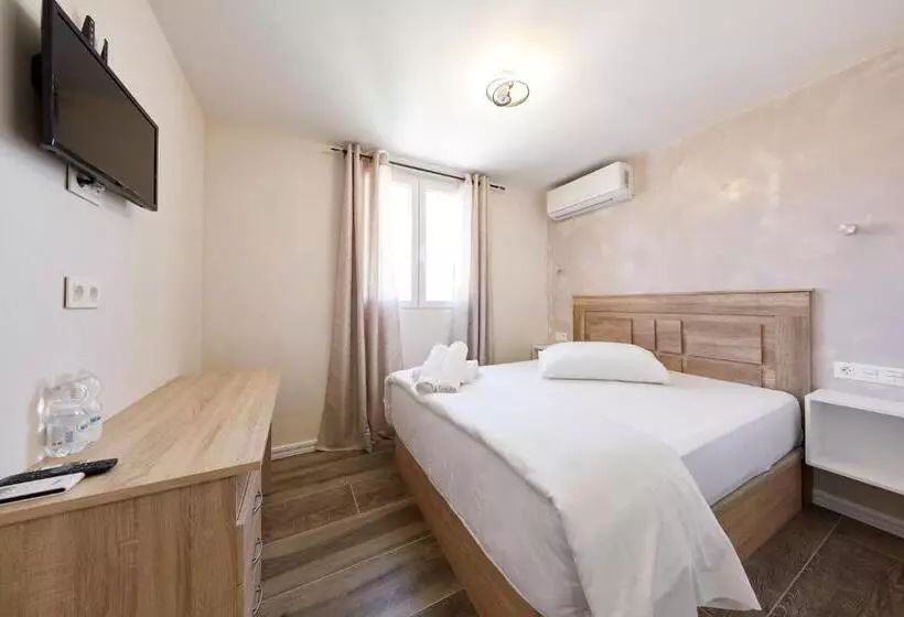 Hotelli Amor de Helene