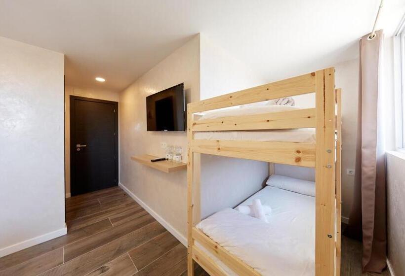 هتل Amor de Helene