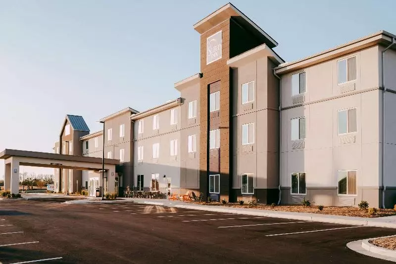 Hotelli Mainstay Suites