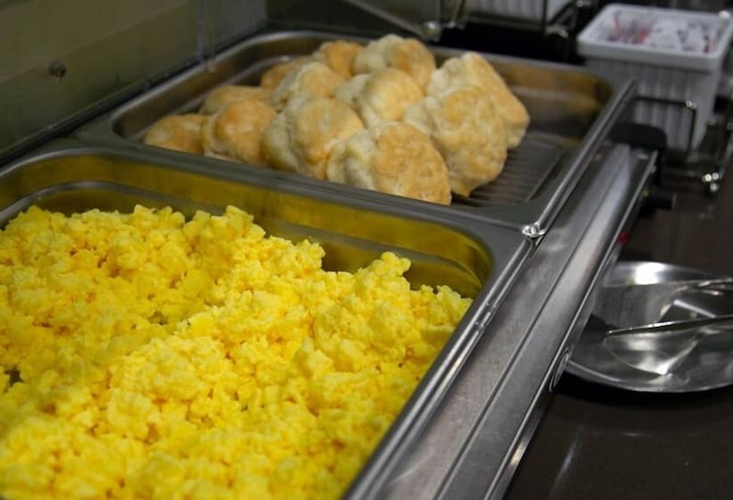 בית מלון כפרי Mainstay Suites