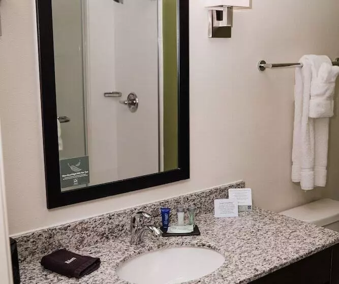 Hotelli Mainstay Suites