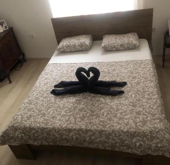 پانسیون Vila Hana