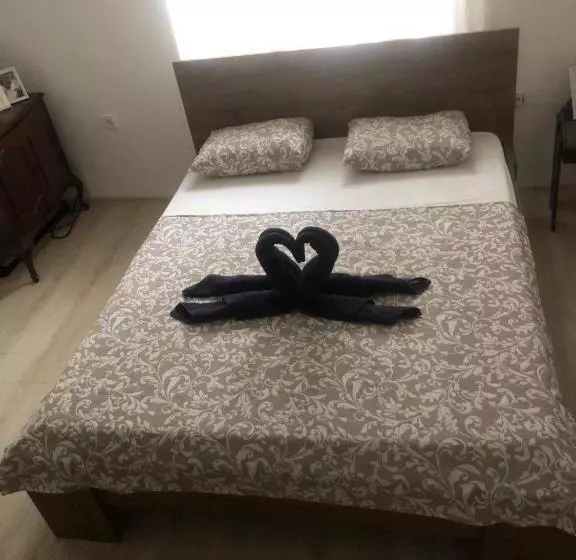 پانسیون Vila Hana