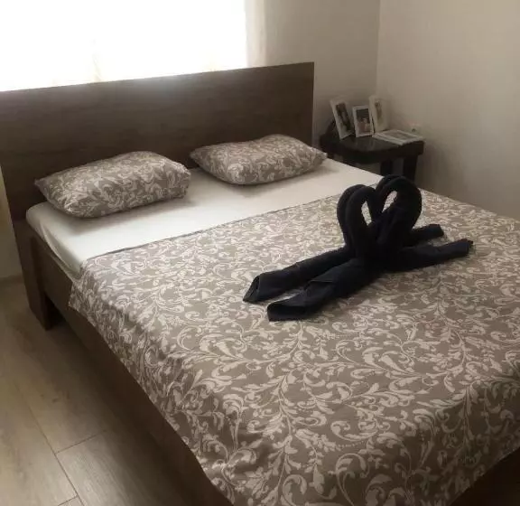 پانسیون Vila Hana