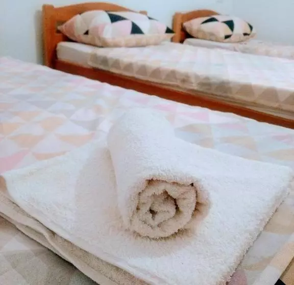 پانسیون Guesthouse Flaghome