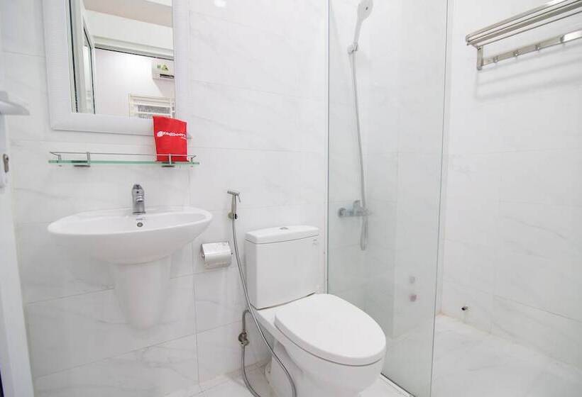 هتل Reddoorz Plus @ Huynh Tan Phat