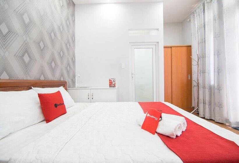 هتل Reddoorz Plus @ Huynh Tan Phat