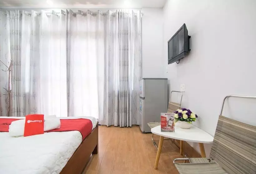 هتل Reddoorz Plus @ Huynh Tan Phat