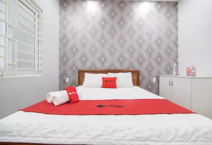 هتل Reddoorz Plus @ Huynh Tan Phat