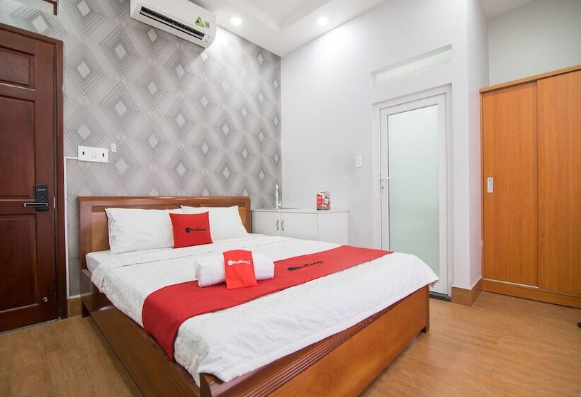 هتل Reddoorz Plus @ Huynh Tan Phat