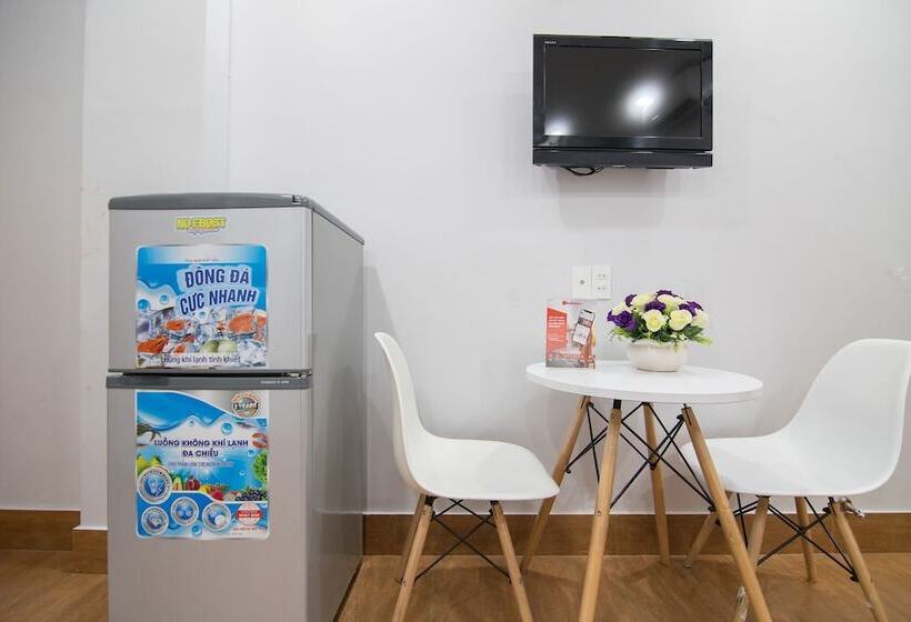 هتل Reddoorz Plus @ Huynh Tan Phat