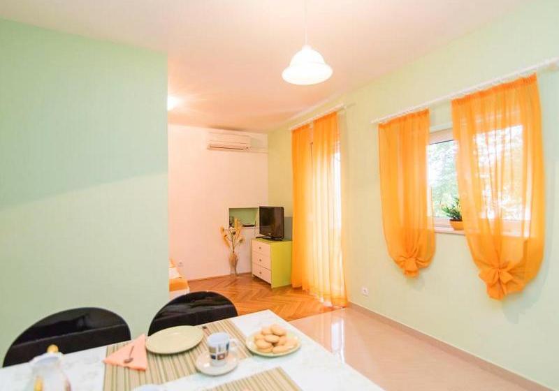 Hotel Apartments Jasenka