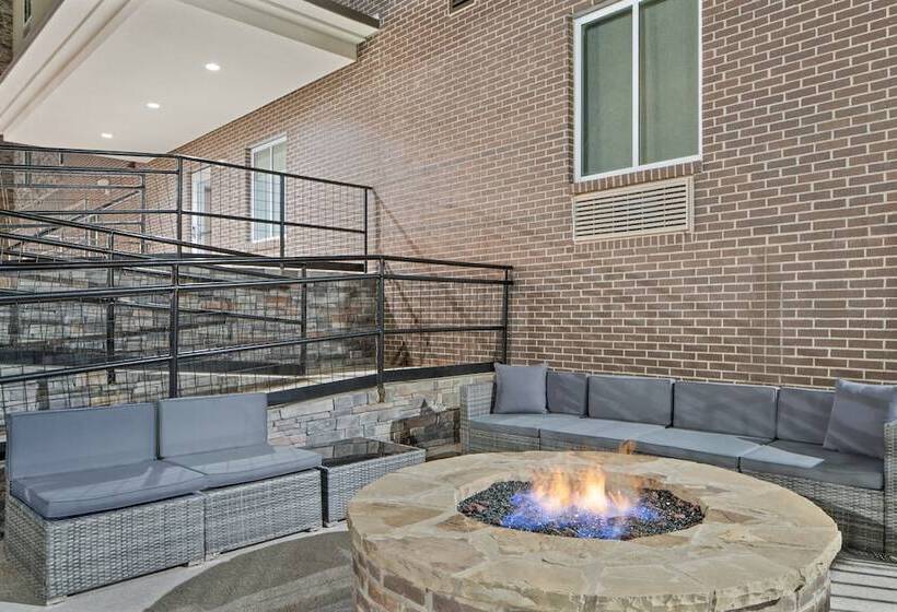 Отель Candlewood Suites   Newnan   Atlanta Sw, An Ihg