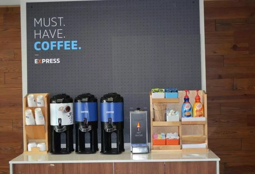 ホテル Holiday Inn Express & Suites   Liberal, An Ihg