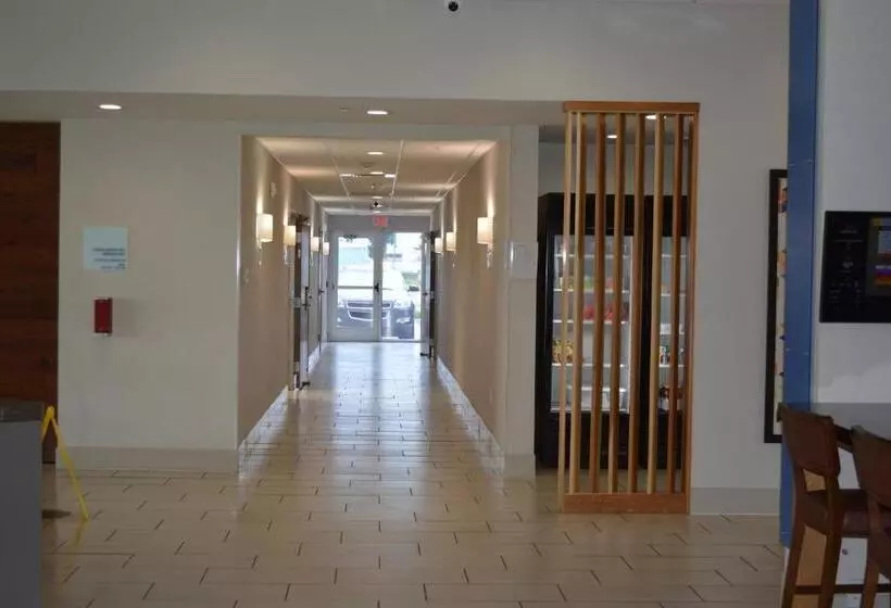 ホテル Holiday Inn Express & Suites   Liberal, An Ihg