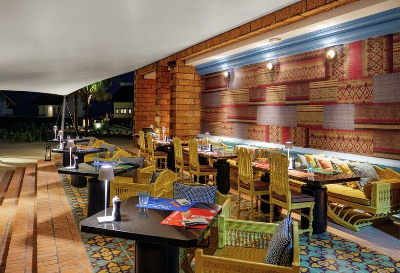 هتل Saii Lagoon Maldives, Curio Collection By Hilton