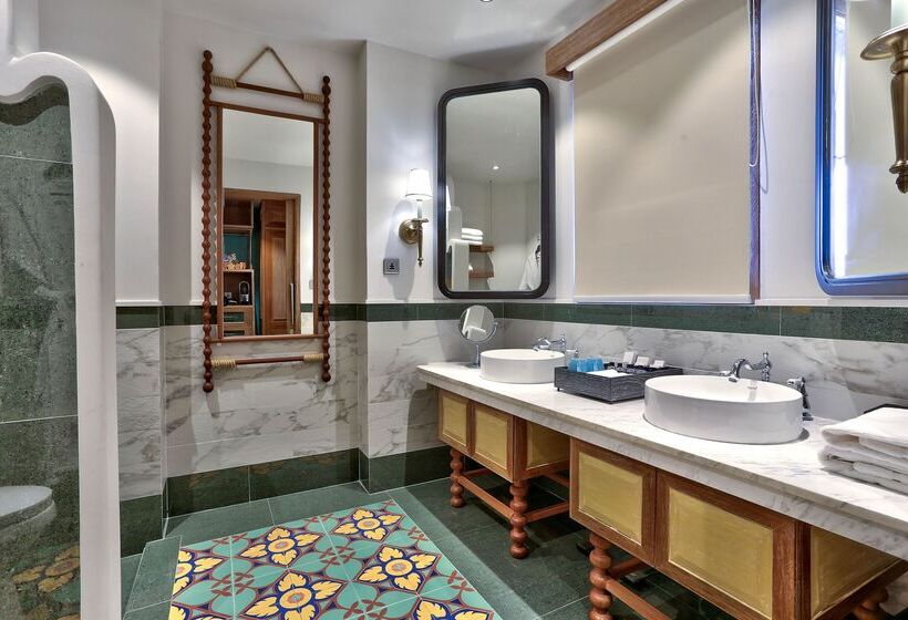 هتل Saii Lagoon Maldives, Curio Collection By Hilton