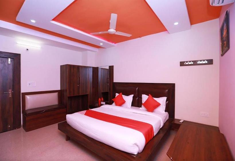 هتل Ram Krishan Home