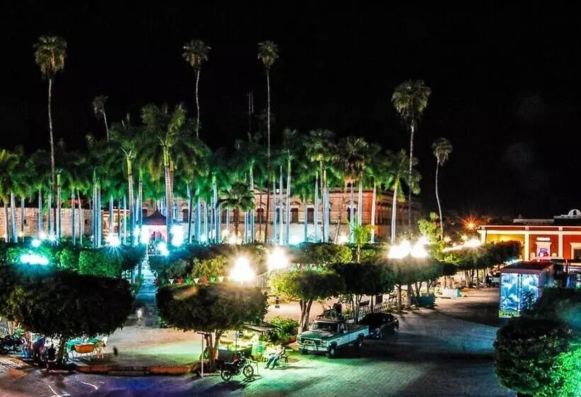 ホテル Santa Elena