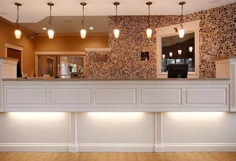 فندق Best Western Of Harbor Springs