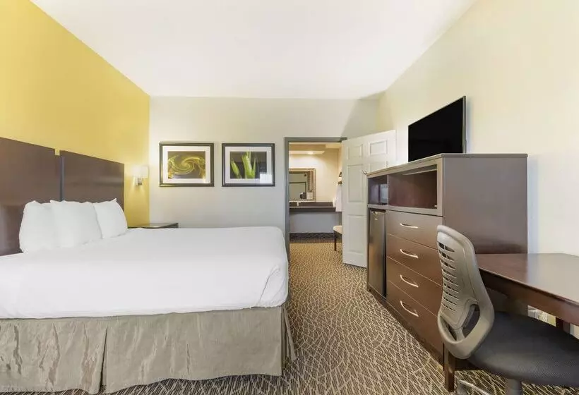 هتل Best Western West Monroe Inn